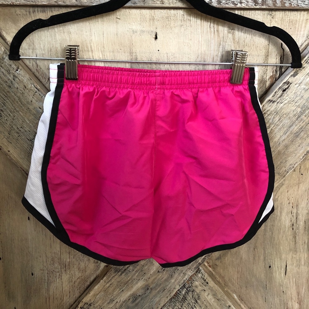 Nike athletic shorts - Picture 2 of 3